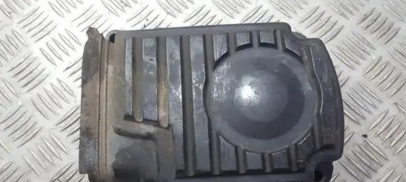 Nissan Primera Timing belt guard (cover) 1356257j02