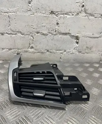 BMW X5 F15 Dashboard side air vent grill/cover trim 9270516