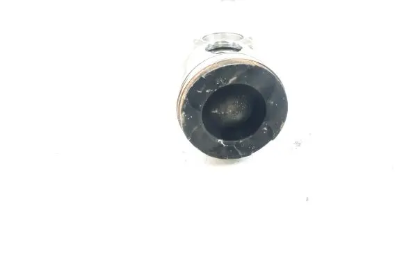 Mitsubishi Outlander Piston with connecting rod