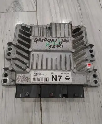 Nissan Qashqai Engine control unit/module ECU S180033106A