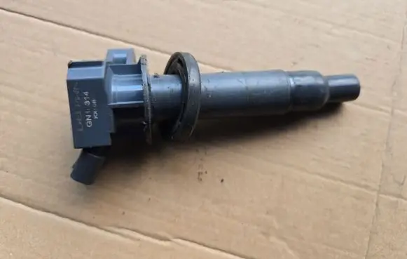 Toyota Avensis T250 High voltage ignition coil GN10314