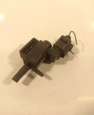 Audi A6 S6 C6 4F Turbo solenoid valve 037906283C 72288000 06T066