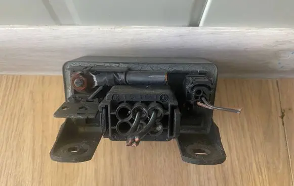 Mercedes-Benz Sprinter W906 Glow plug pre-heat relay