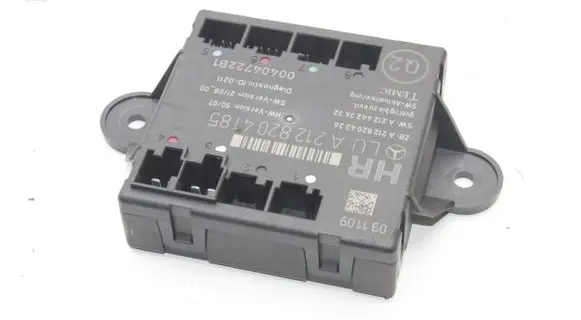 Mercedes-Benz C W204 Door control unit/module A2128204185