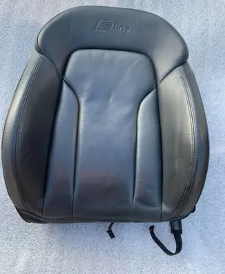 Audi Q3 8U Seat trim 8U0881805P 8U0881805