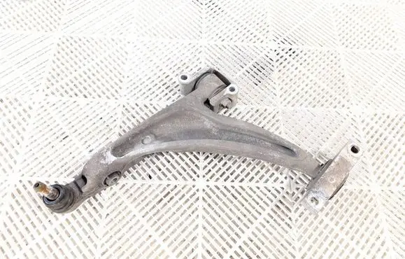 Volvo XC90 Front lower control arm/wishbone FR8ZA RAFR8ZA