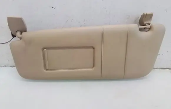 Sun visor