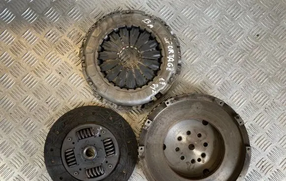 KIA Sportage Clutch set kit 124069710