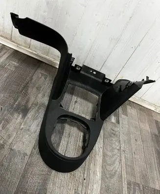 Volkswagen Touran I Center console 200900385789