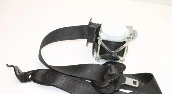 BMW 1 F20 F21 Front seatbelt 7265810