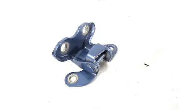 Toyota RAV 4 (XA30) Rear door upper hinge 68750-20120