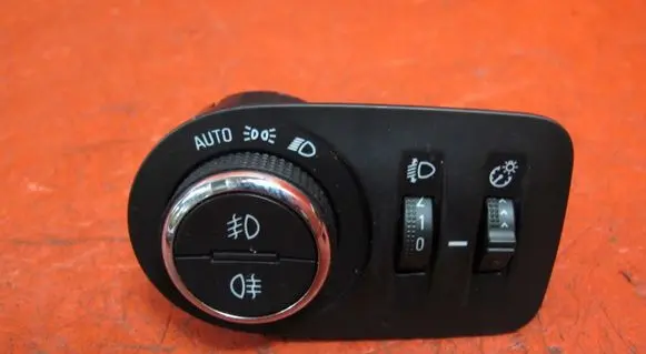 Opel Crossland X Light switch