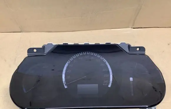 Lexus RX 330 - 350 - 400H Speedometer (instrument cluster) 8380048541