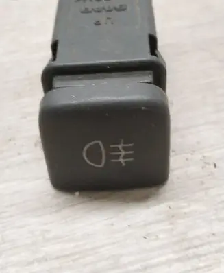 Fog light switch
