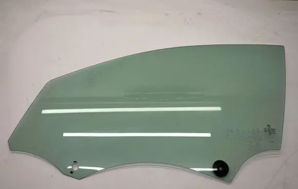 Peugeot 308 Front door window glass four-door 9677868080 E000189 43R009007