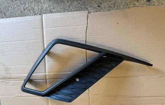 Seat Ibiza V (KJ) Front fog light trim/grill 6F0853666A