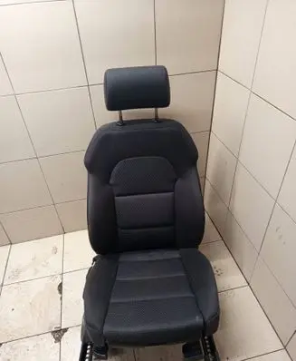 Audi A6 S6 C6 4F Front passenger seat 