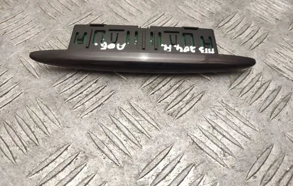 Mercedes-Benz C W204 Parking PDC sensor display screen A1725420023