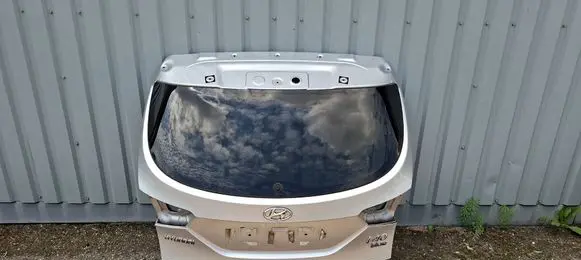 Hyundai i40 Tailgate/trunk/boot lid