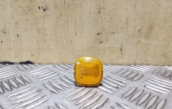 Audi A4 S4 B5 8D Front fender indicator light 4D0949127B