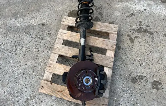 Fiat Ducato Front wheel hub spindle knuckle