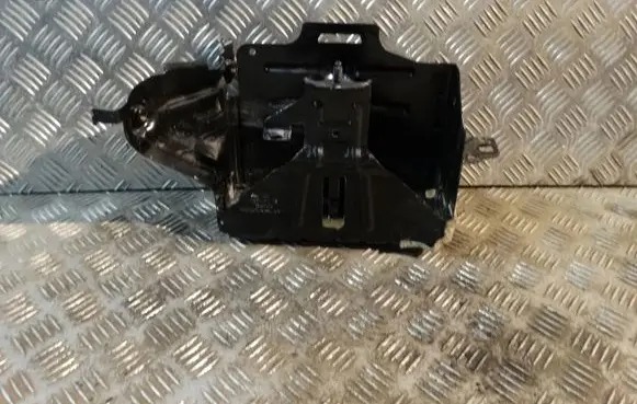 BMW 4 G22 G23 G24 G26 Car battery 6832935