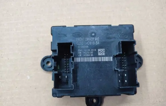 Jaguar XE Door control unit/module GJ3214D618BA