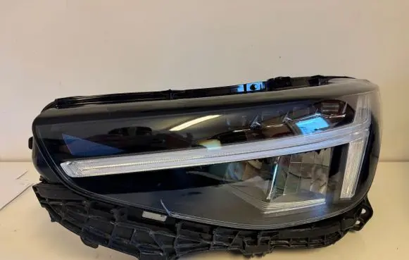 Volvo XC40 Headlight/headlamp 32338908 P32338908 E157600046302