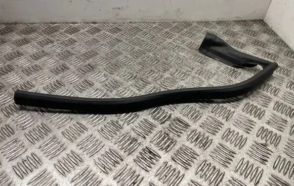 Mercedes-Benz E W212 Engine compartment rubber A2126280598