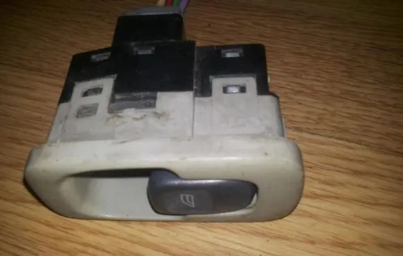 Volvo S80 Electric window control switch 9476697