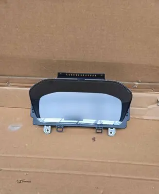 Volvo XC90 Speedometer (instrument cluster) 31472761