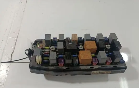 Chevrolet Captiva Fuse 07132N