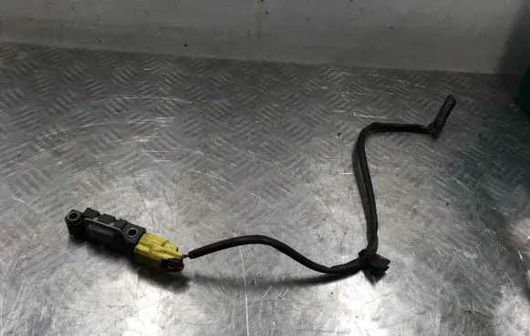 Audi A4 S4 B7 8E 8H Airbag deployment crash/impact sensor E80959651A 011623180106 115965