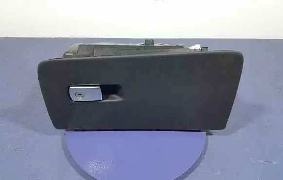 BMW X7 G07 Glove box 9399476