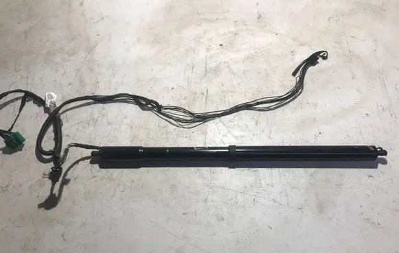 Jaguar XJ X351 Tailgate/trunk strut/damper AW9370354AE