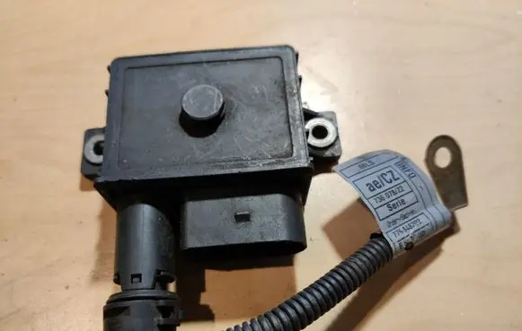 BMW 5 E60 E61 Glow plug pre-heat relay GDA1SI9CU3