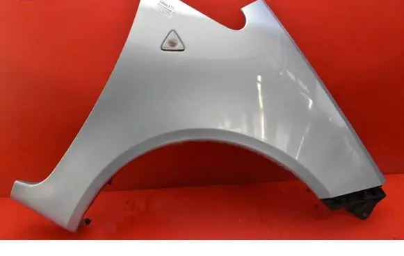 Mitsubishi Colt CZ3 Fender 