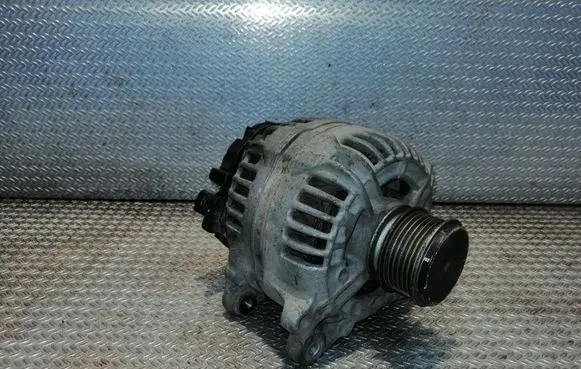 Volkswagen Caddy Generator/alternator 06F903023F 0124525066