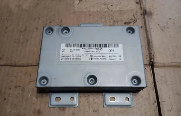 Mercedes-Benz E C207 W207 Other control units/modules A2049009301 A2049020701 A2049020601