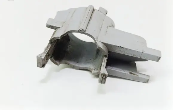 Mercedes-Benz E W211 Front parking sensor holder (PDC) A2118850367