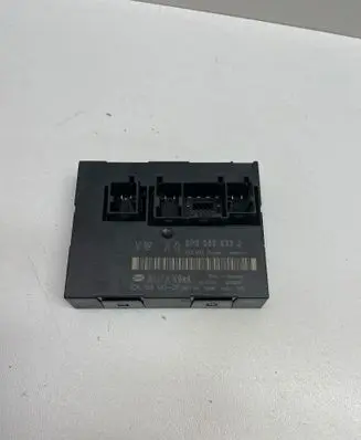 Audi A3 S3 8P Comfort/convenience module 8P0959433J 5DK00858338