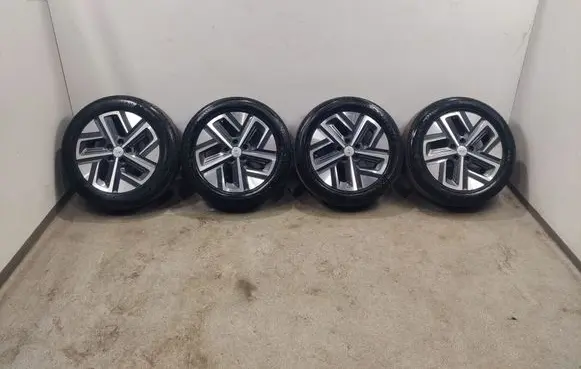 Hyundai Kona I R17 alloy rim 52910k410