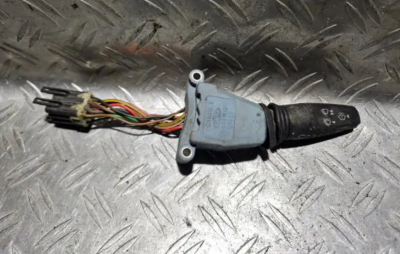 Ford Scorpio Wiper control stalk 88GG17K478BA