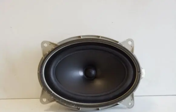Lexus CT 200H Front door speaker 8616076050
