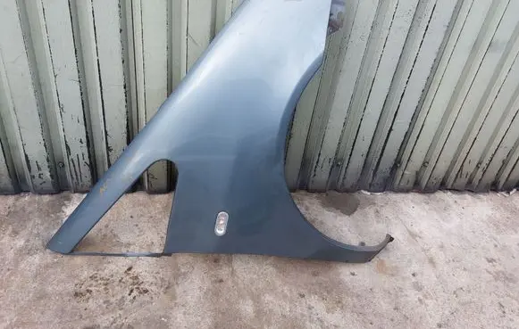 Ford Galaxy Fender
