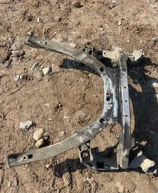 BMW 5 E60 E61 Front subframe 6759461