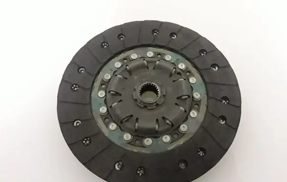 Volvo V50 Clutch pressure plate 324043010