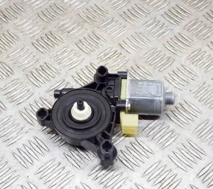 Audi A3 S3 8V Rear door window regulator motor E850202085 0130822713