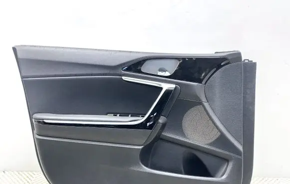 KIA Xceed Front door card panel trim