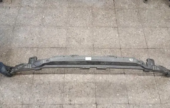 BMW X1 F48 F49 Front bumper foam support bar 8493435